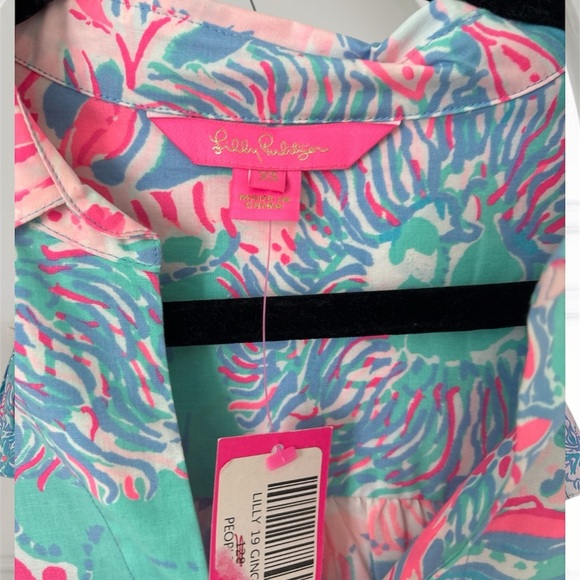 NWT LILLY PULITZER GINGER SHIRT COLOR: BLUE PERI VIVA LA LILY - Picture 4 of 5
